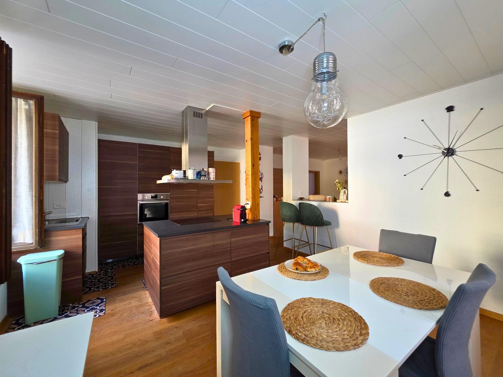 Spacieux et lumineux appartement de 3 pièces - photo 2