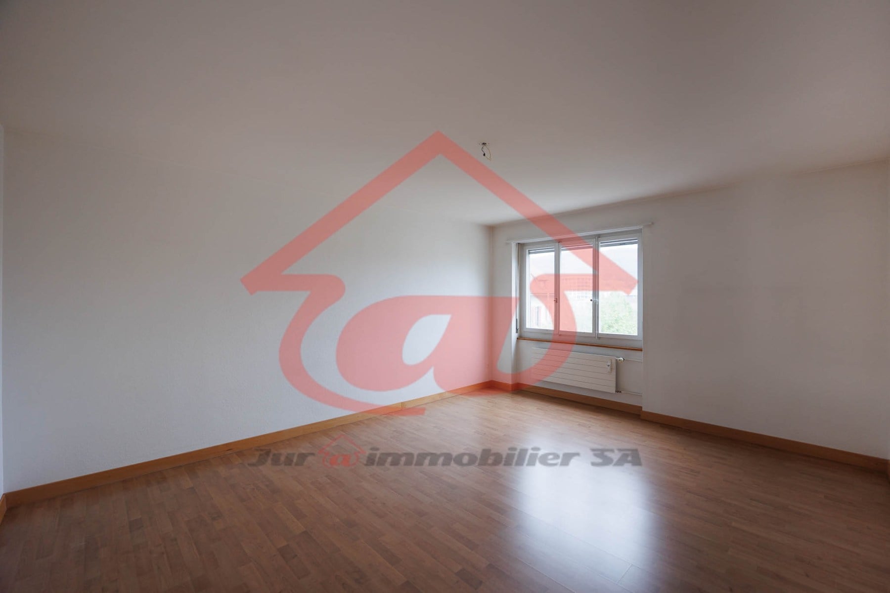 Appartement de 3.5 pièces à l'Avenue de la Gare 22 à Delémont - photo 3
