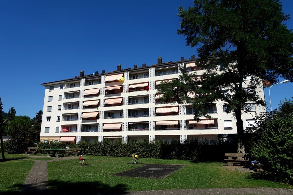Appartement de 2 pièces au 5ème étage à Delémont - photo 3