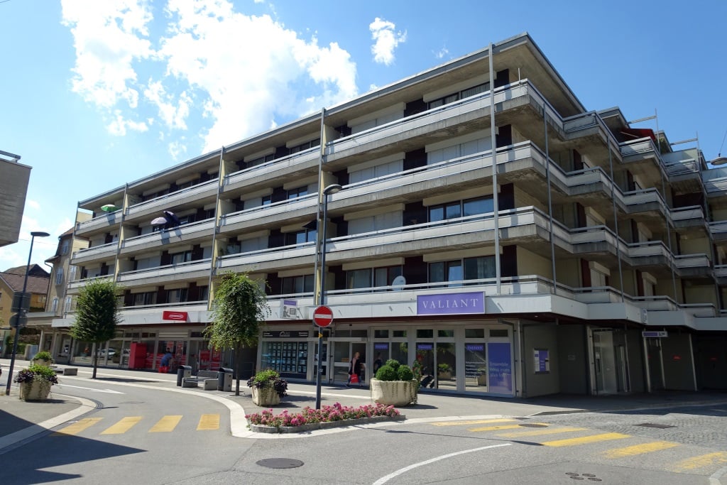 Local commercial très bien centré à Moutier - photo 2