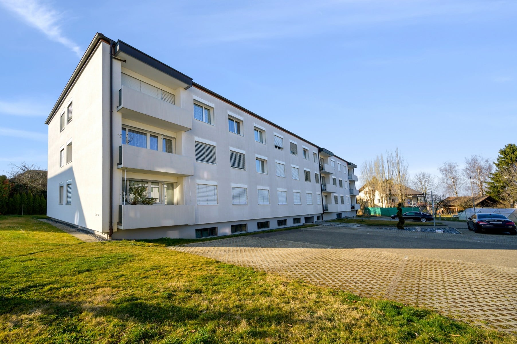 Appartement de 4 pièces au 2ème étage - photo 1