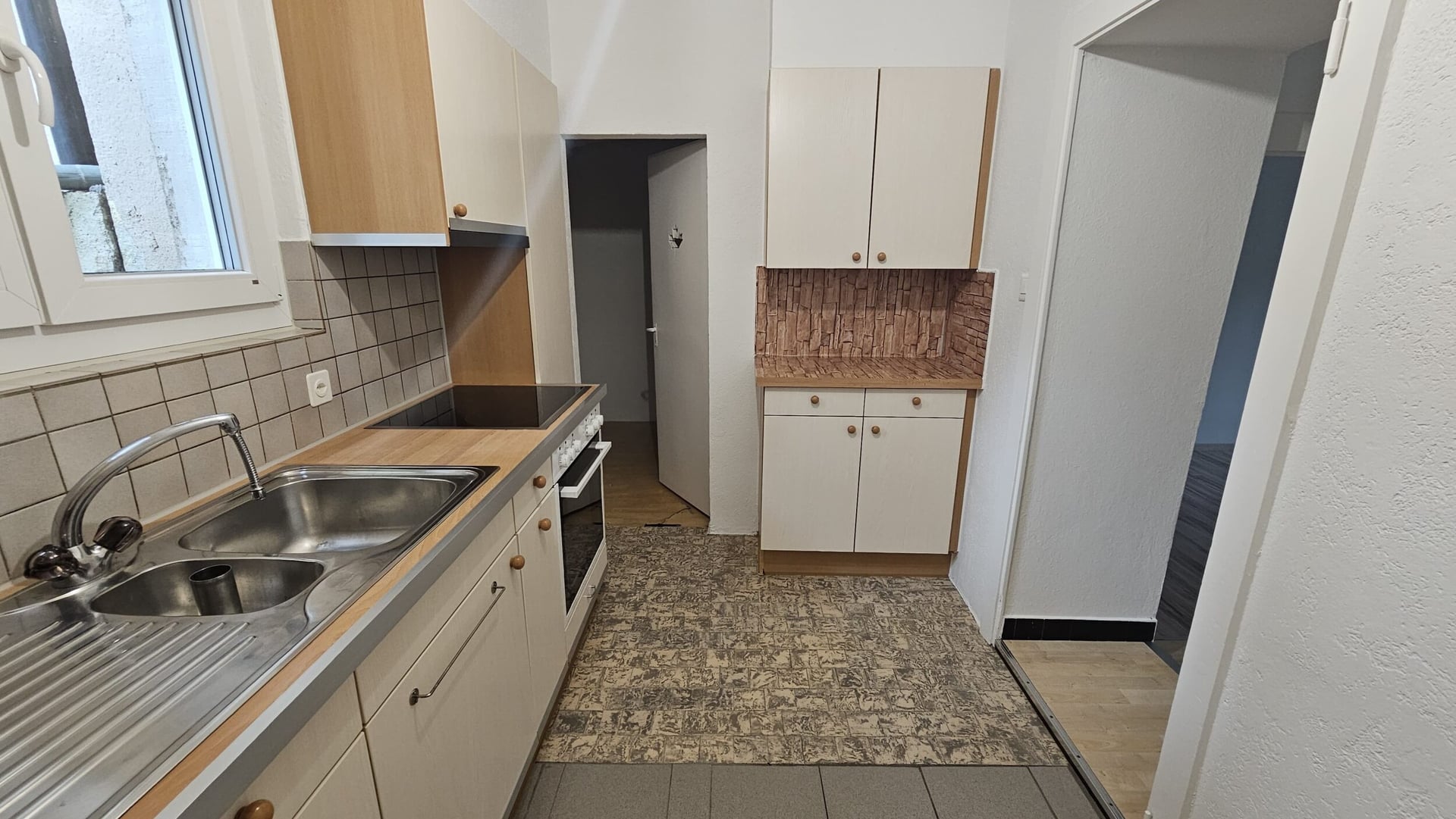 À louer à Perrefitte charmant appartement de 4 pièces - photo 3