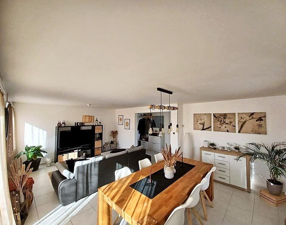 Situé à Courtételle appartement de 3.5 pièces au 4ème étage à louer - photo 3