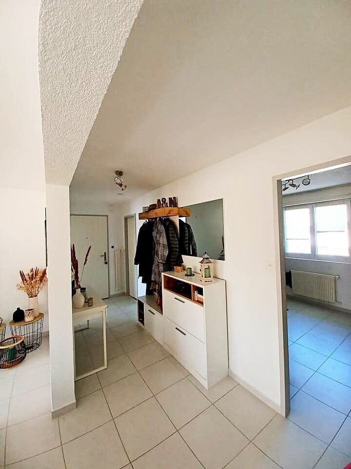 Situé à Courtételle appartement de 3.5 pièces au 4ème étage à louer - photo 4