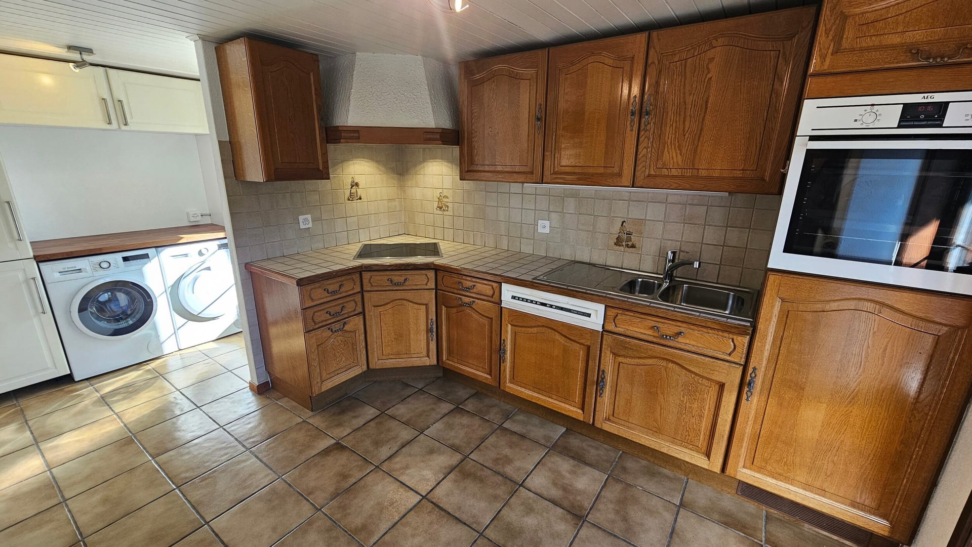 Appartement de 4.5 pièces sur 2 niveaux à louer à Vicques - photo 5