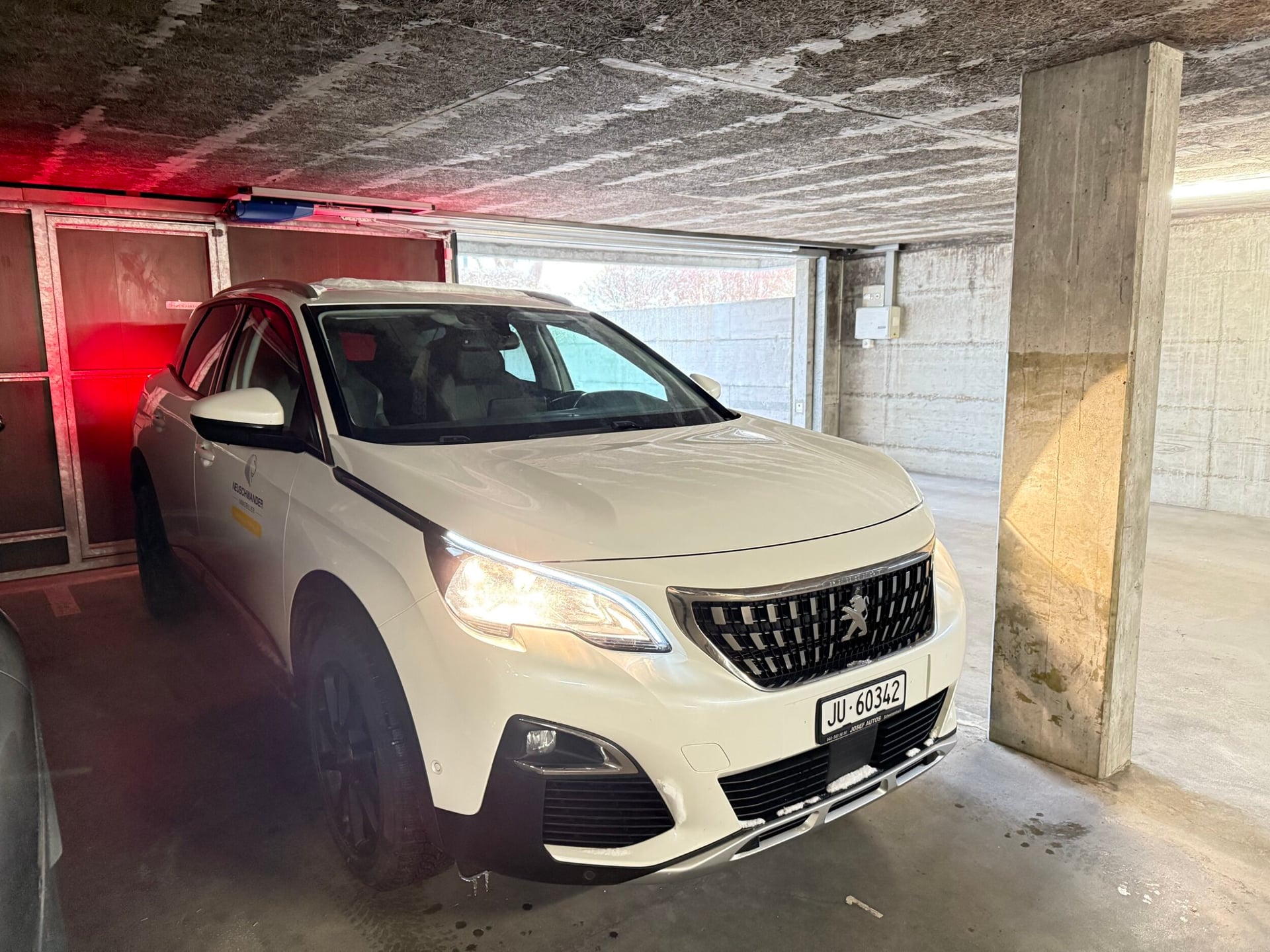 À louer dans un parking souterrain 1 place de parc à Delémont - photo 2