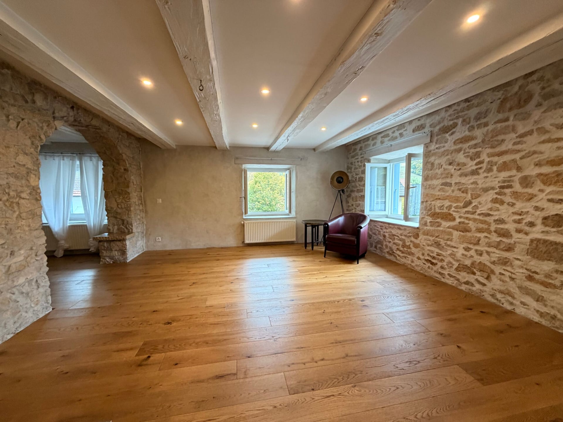 A louer charmant appartement de 3,5 pièces avec terrasse à Asuel - photo 3