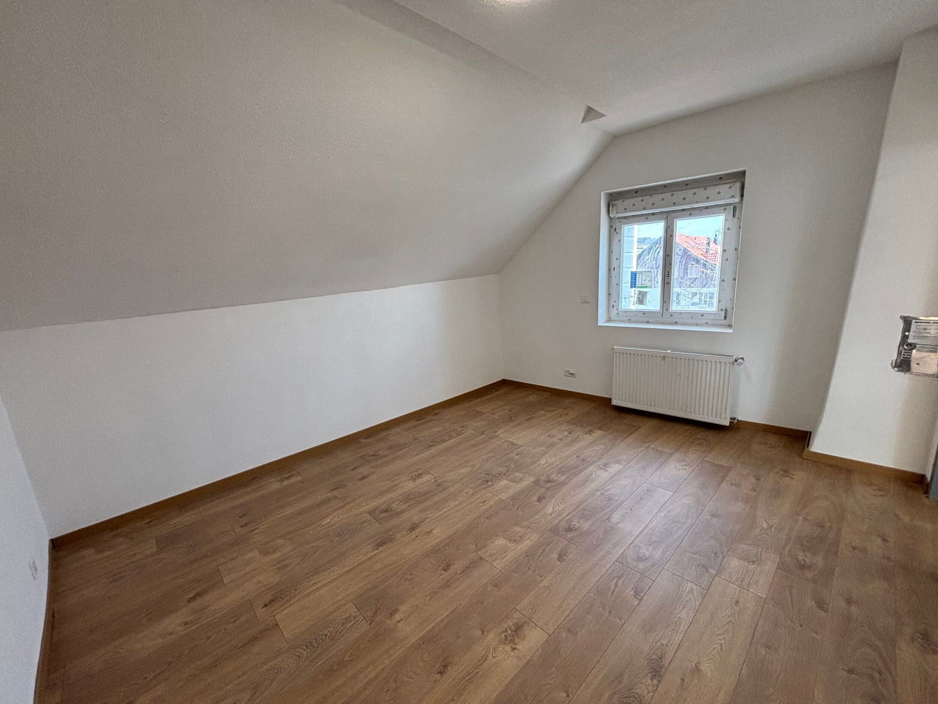 Appartement de 3.5 pièces au 1er étage à Courtedoux en location - photo 5