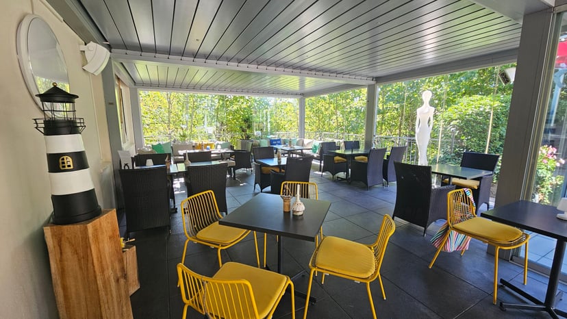 Hôtel-restaurant sur grande parcelle à vendre à Porrentruy - photo 5