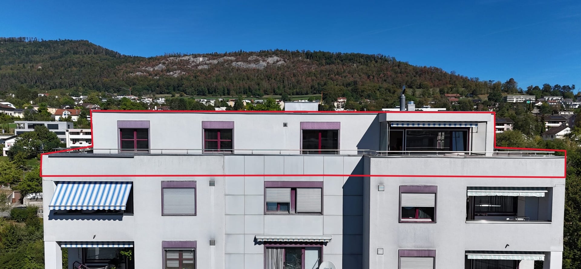 À vendre à Delémont attique de 6 pièces avec terrasse panoramique - photo 1