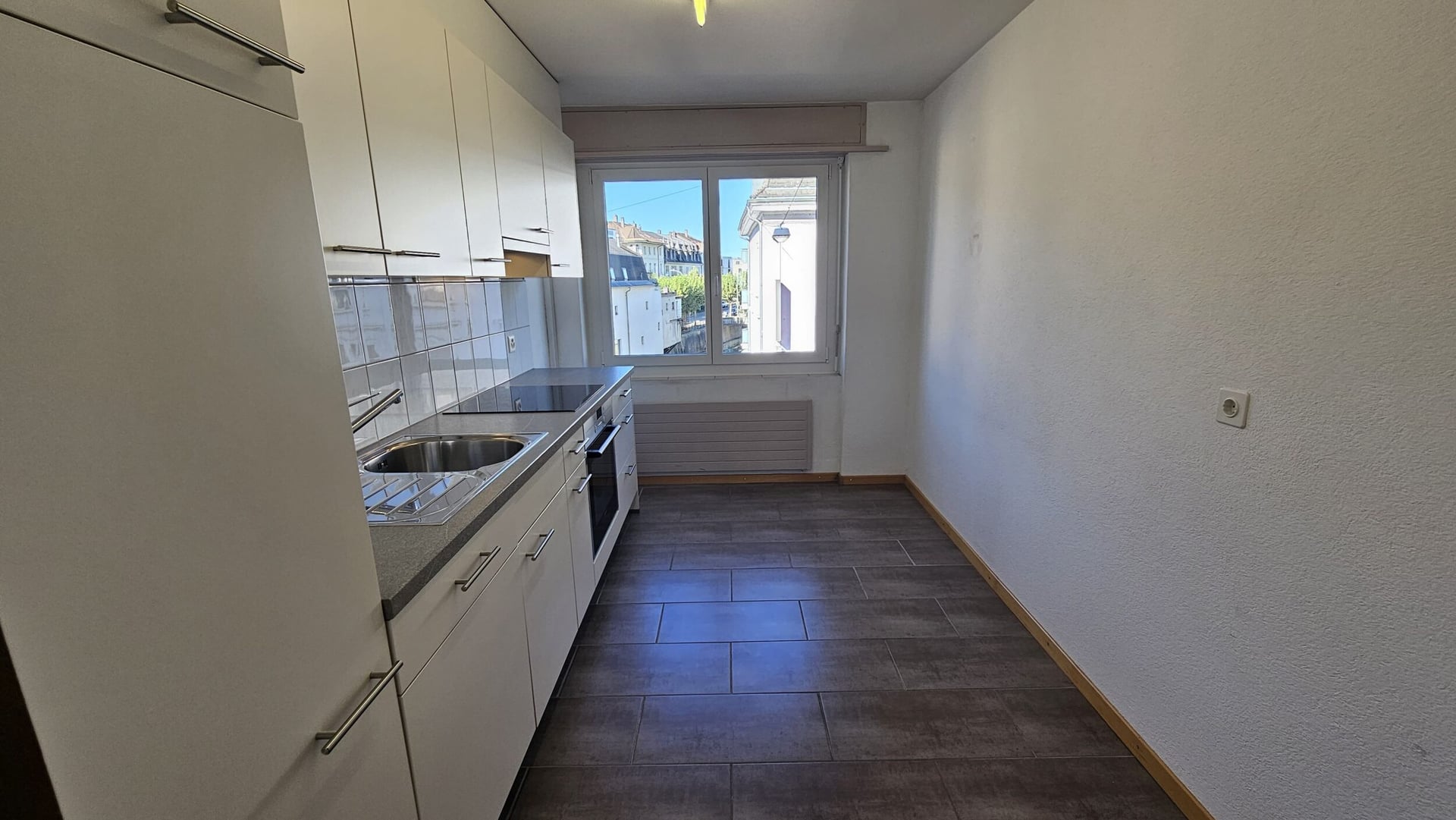 À vendre à Delémont appartement de 3.5 pièces au 2ème étage - photo 4