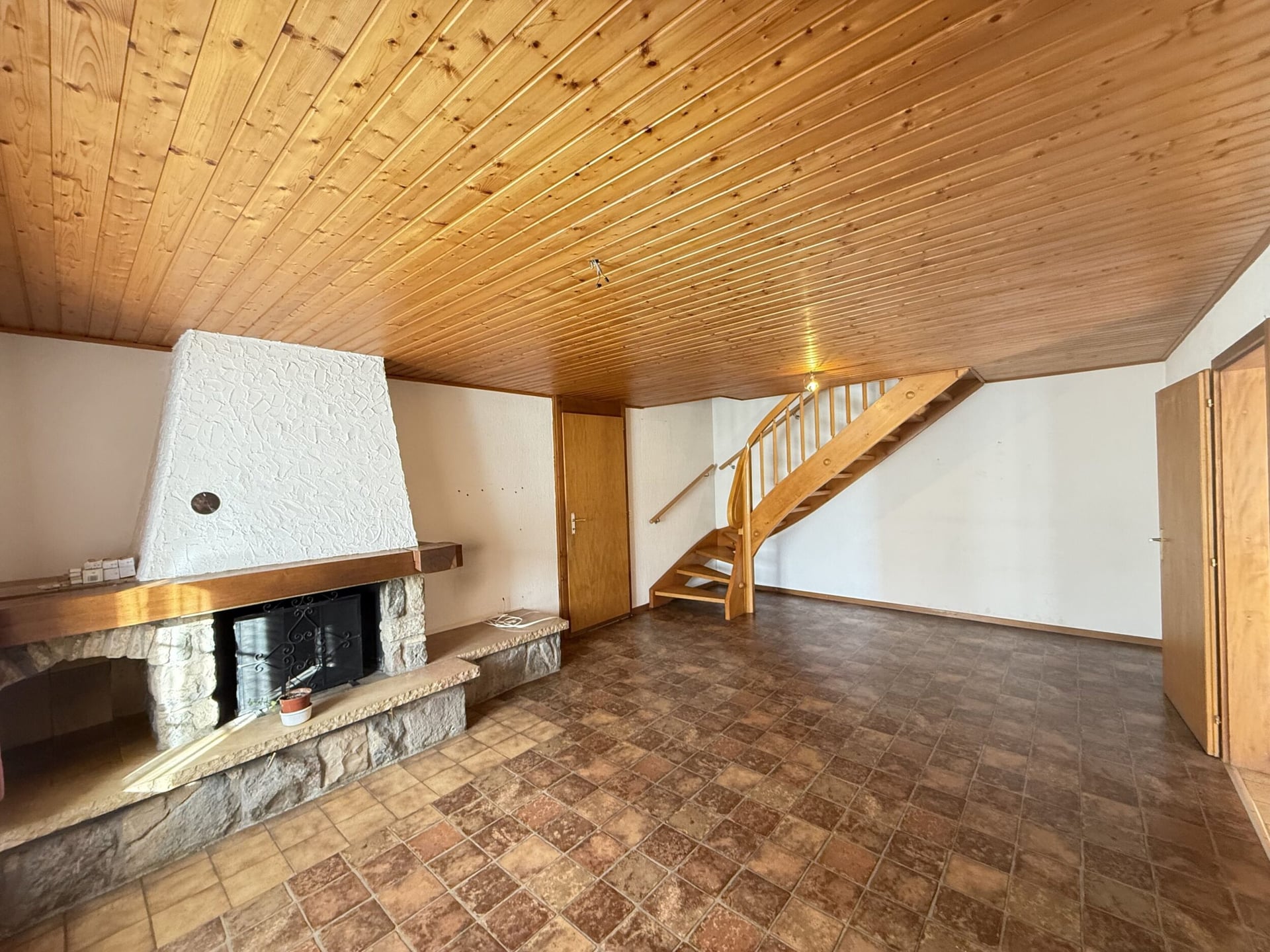 À vendre à Mettembert maison familiale de 4.5 pièces - photo 3