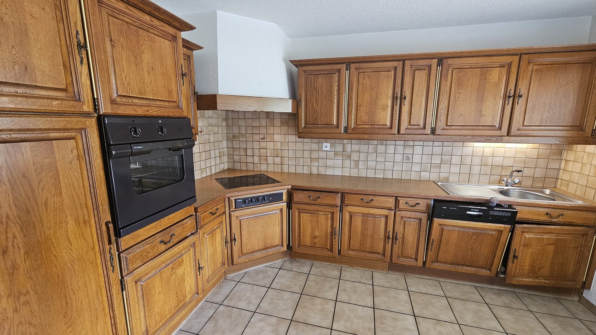 À Bassecourt spacieux attique 7.5 pièces de 170 m² à vendre - photo 4