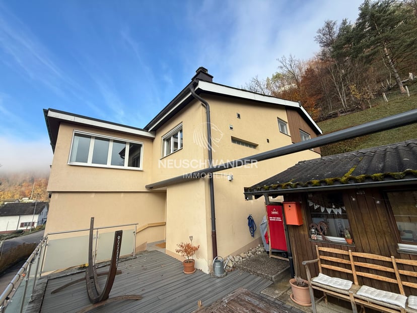 Maison à vendre de 6.5 pièces dans le village de Soyhières - photo 3