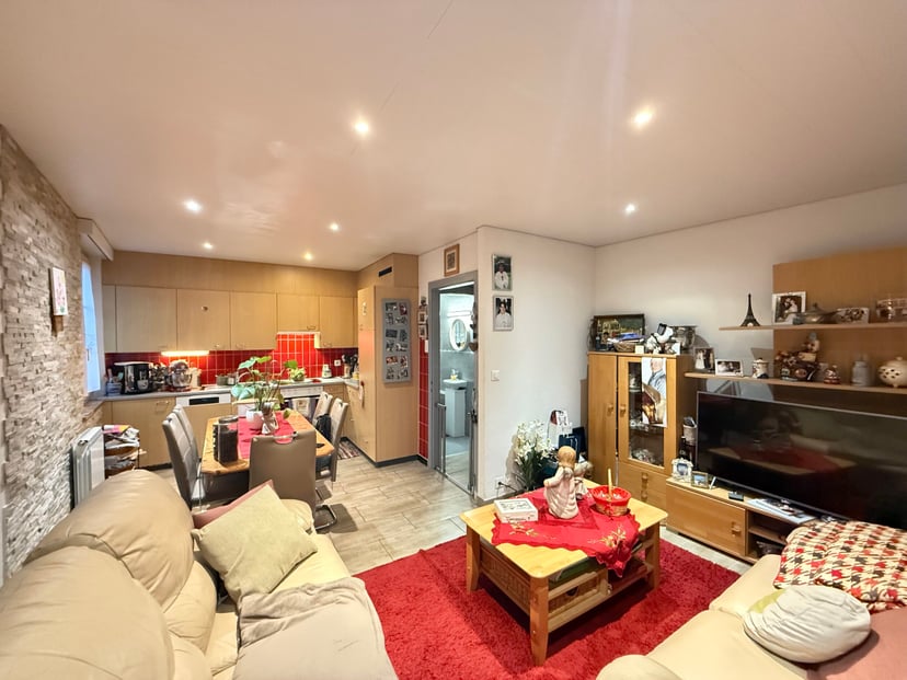 À vendre à Courrendlin maison de 4.5 pièces - photo 4