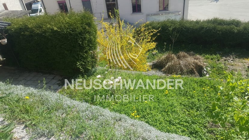 Immeuble locatif de 4 appartements et jardins privés à Courtemaîche - photo 3
