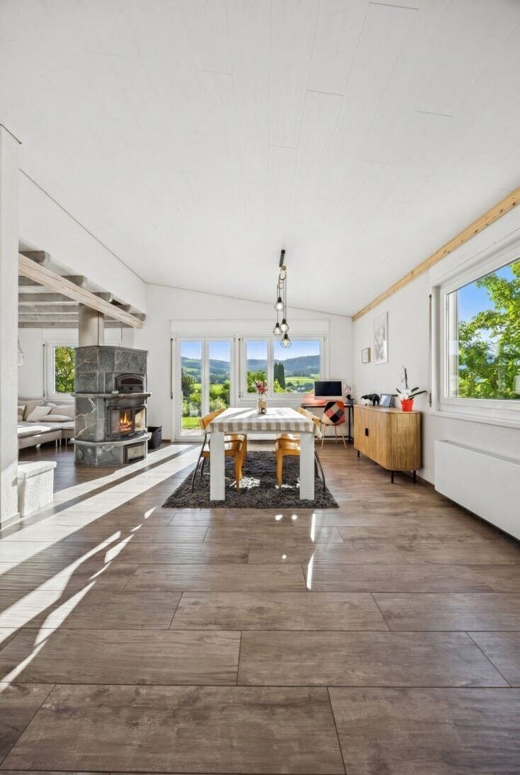 À Fontenais maison familiale de 5.5 pièces à vendre - photo 4