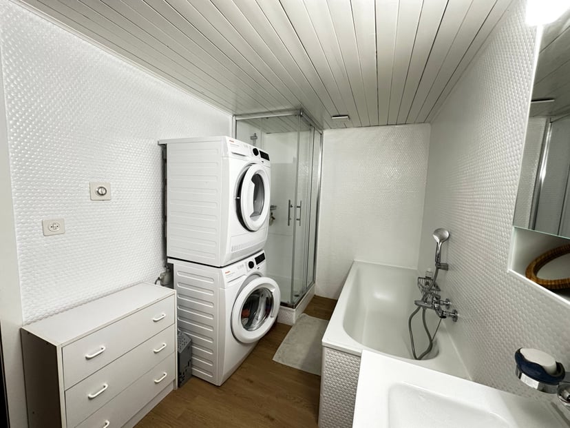 Immeuble de rendement mixte de 5 unités à vendre à Porrentruy - photo 5