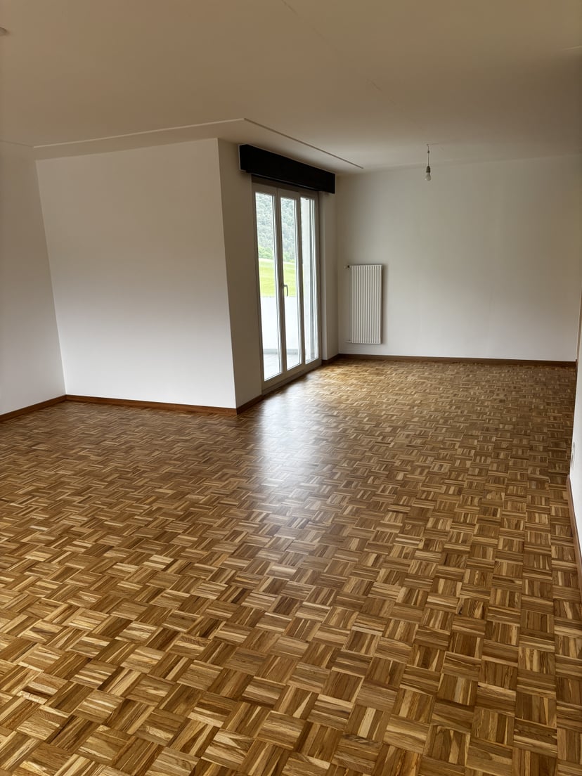 Moutier - dans les hauteurs de la Ville à deux pas de l'école primaire - photo 2