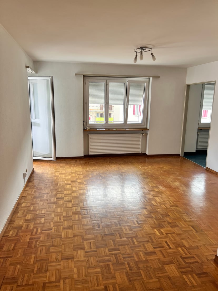 Tavannes - centre appartement de 2,5 pces avec balcon, sans ascenseur - photo 1