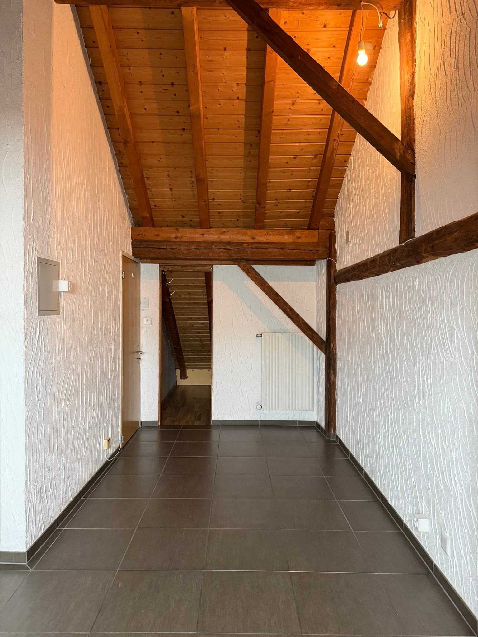 Bassecourt - appartement de 1.5 pièces à louer - photo 2