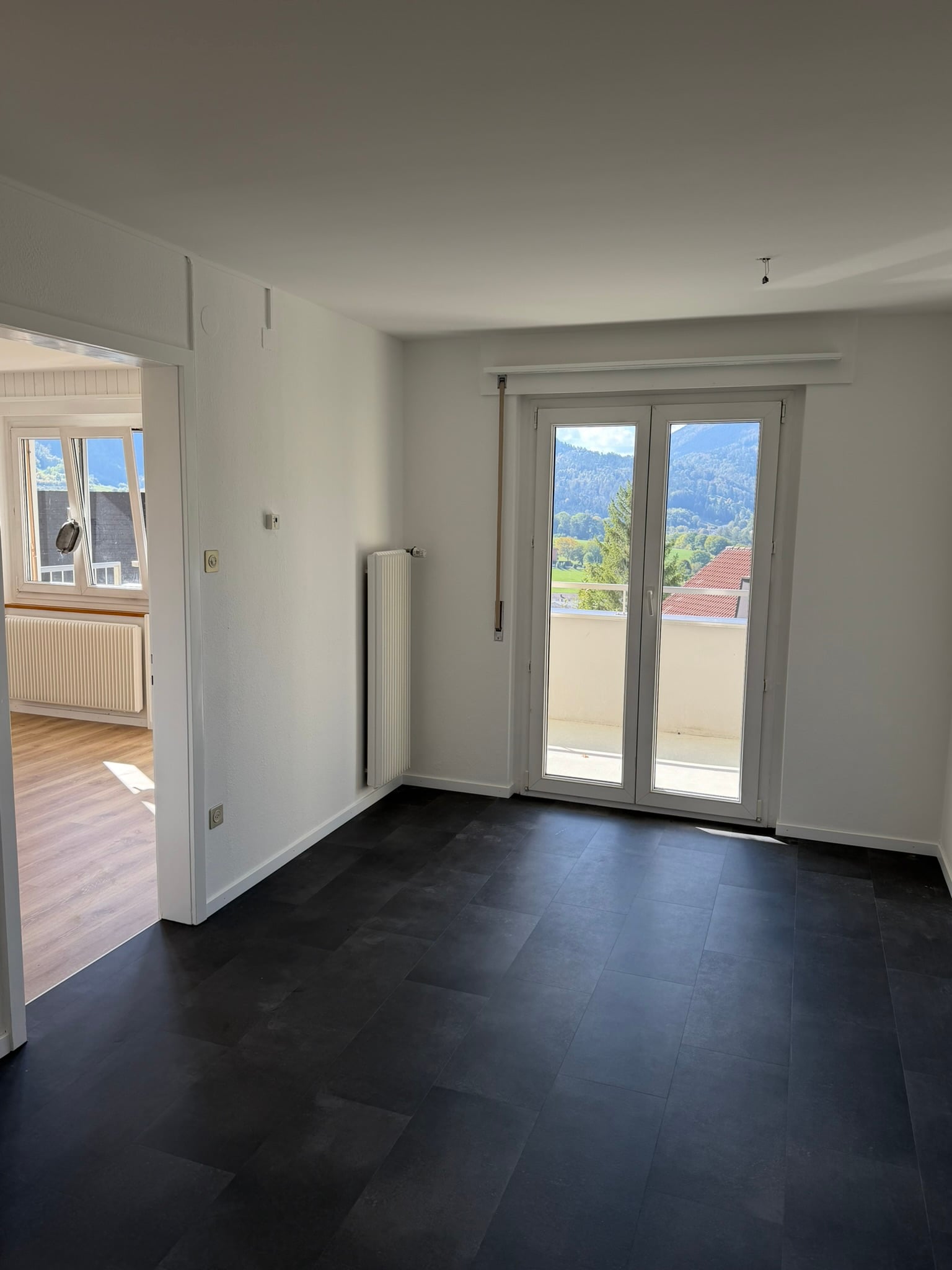 Moutier - appartement 3.5 pces entièrement rénové à louer - photo 4