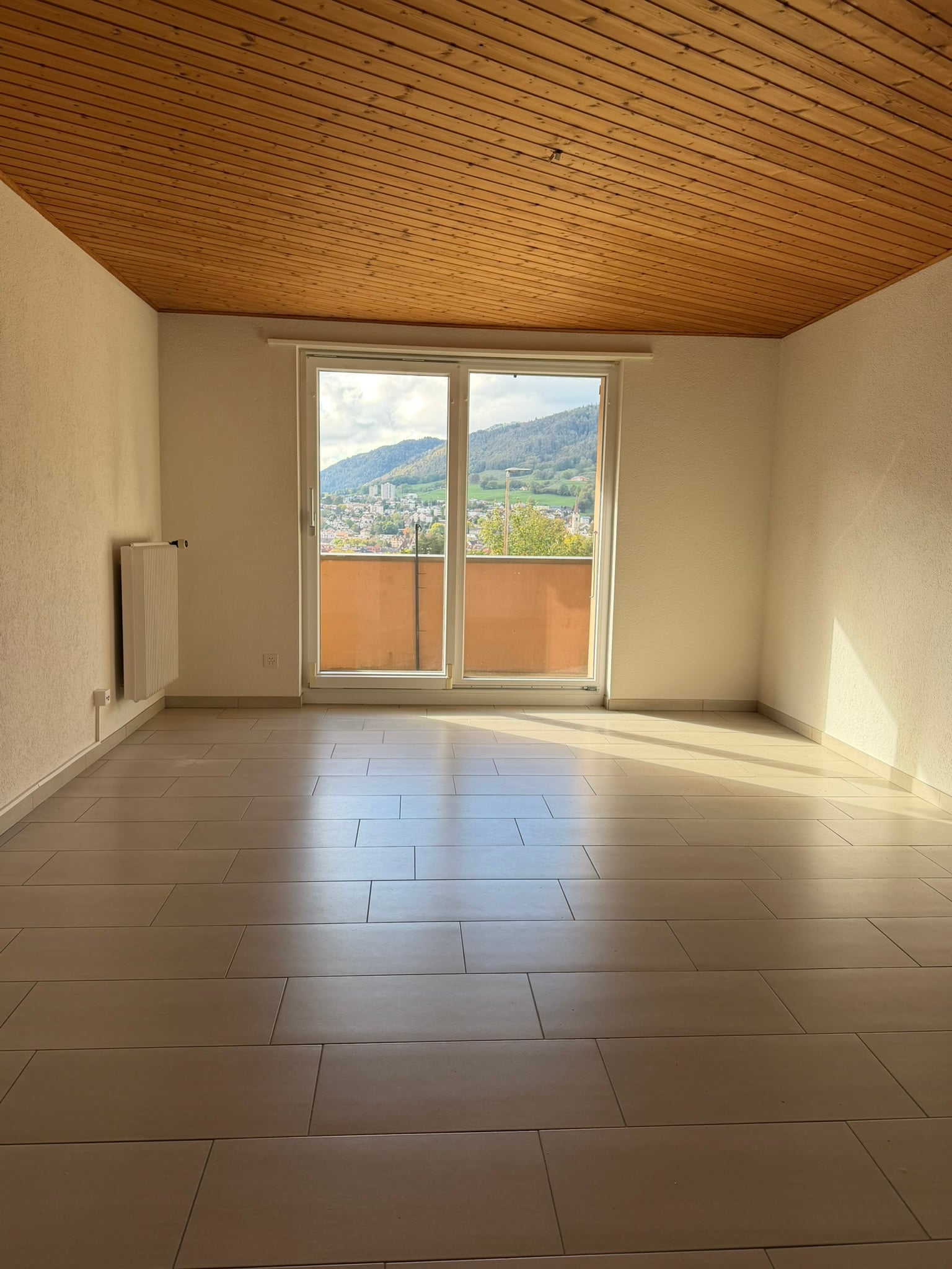 Moutier - appartement de 4.5 pièces à louer - photo 4