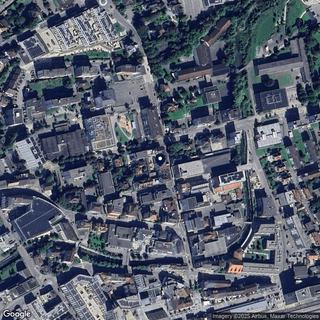 Grand espace de stockage proche de toutes commodités à Delémont - photo 5