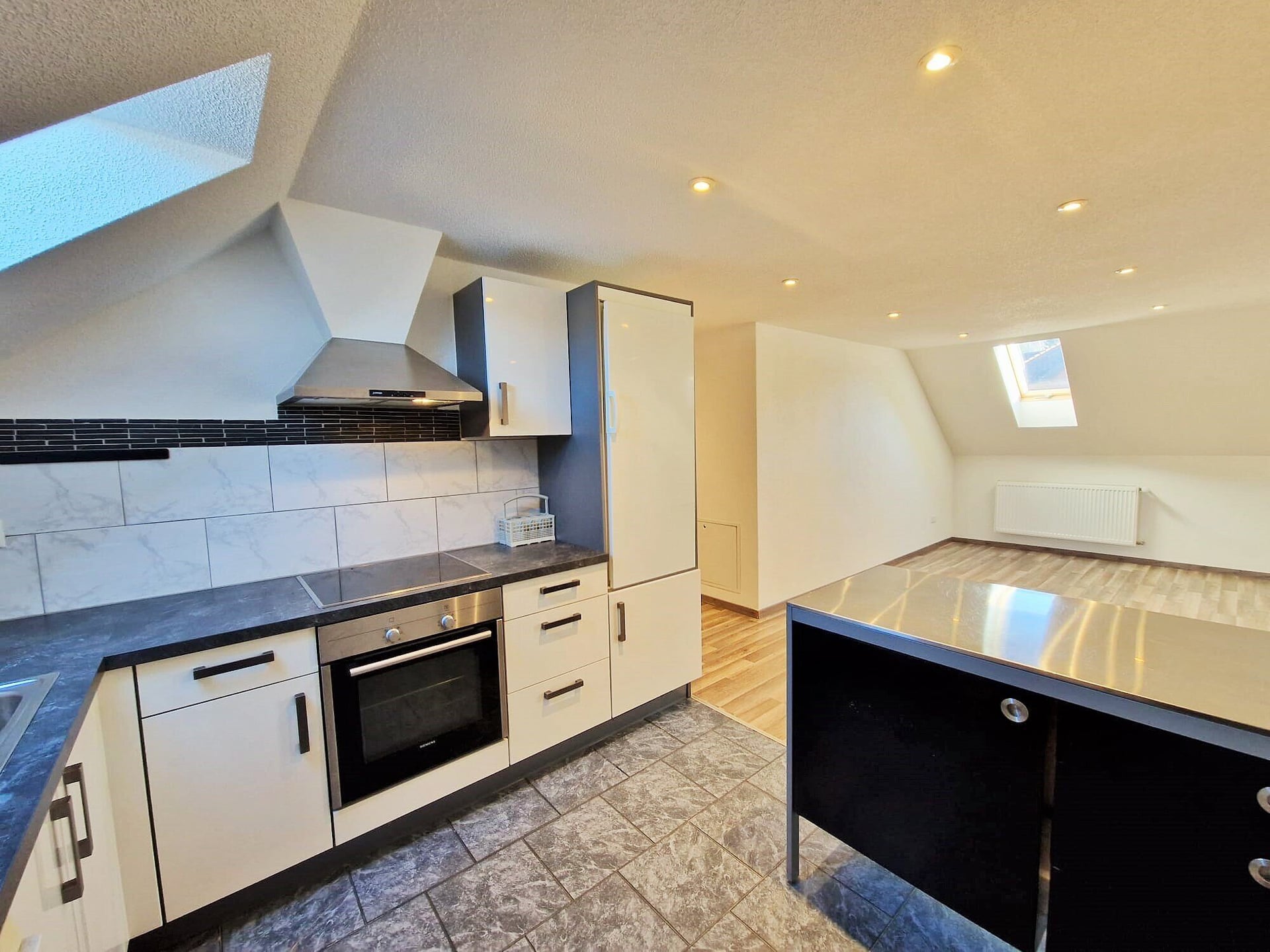 Appartement de 3.5 pièces au 3ème étage à Reconvilier - photo 3