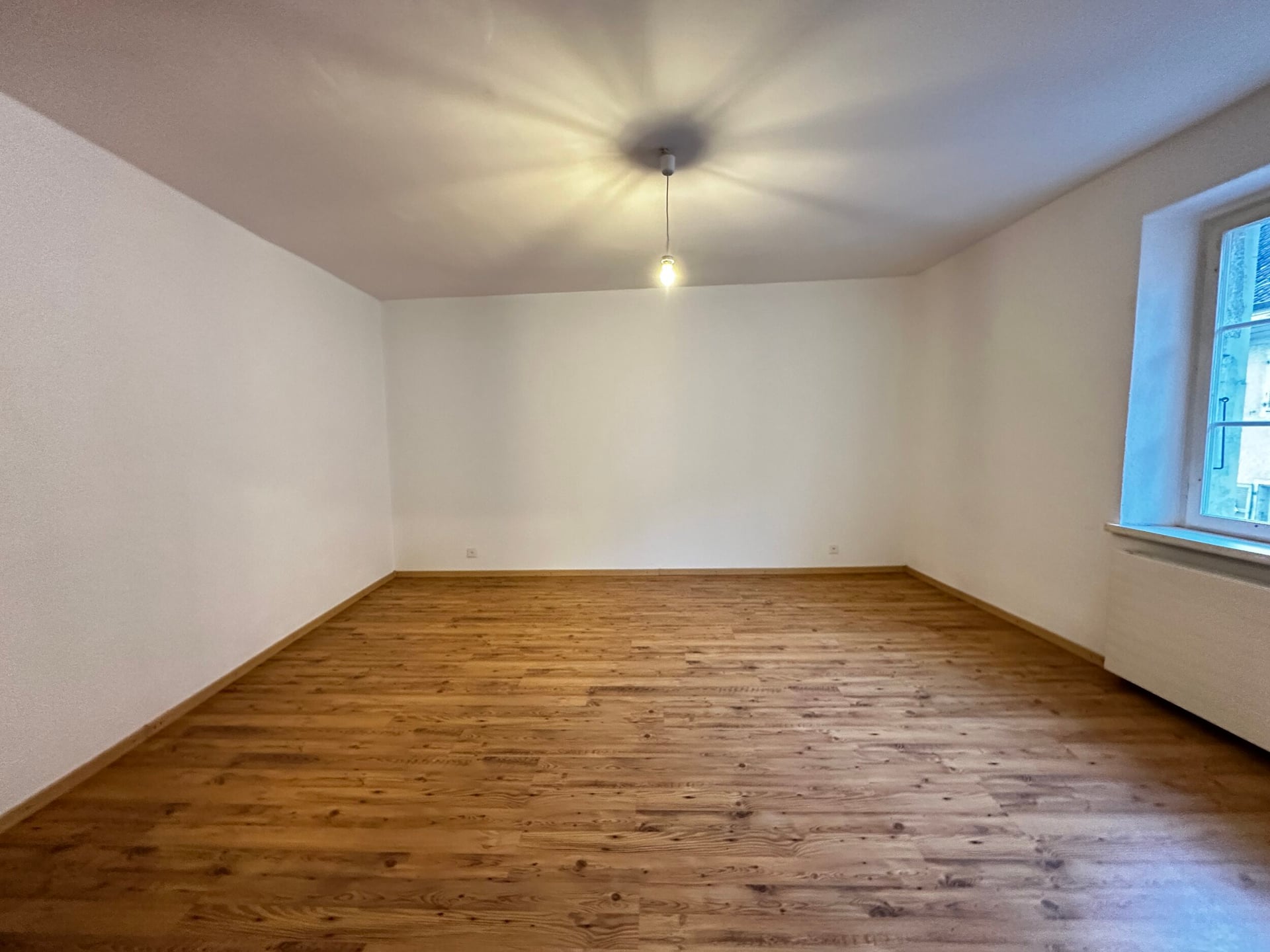 Appartement de 2.5 pièces à louer dans la vielle ville de Porrentruy - photo 4