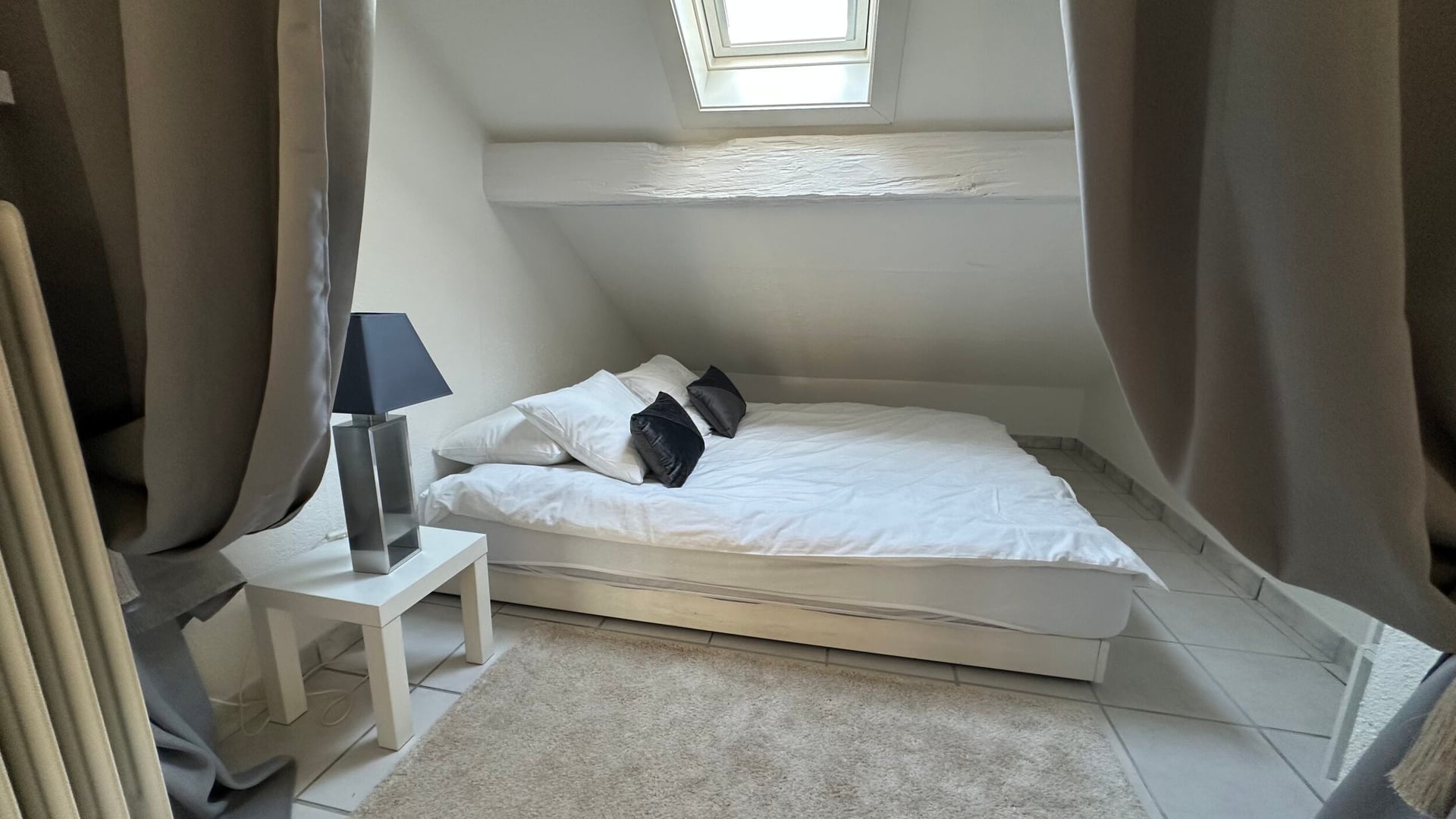 Attique de 1.5 pièces à louer à Porrentruy - photo 4