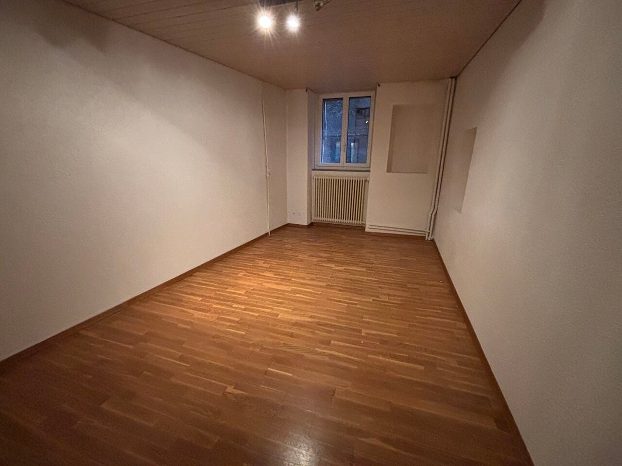 À louer à Porrentruy grand appartement de 4.5 pièces - photo 4