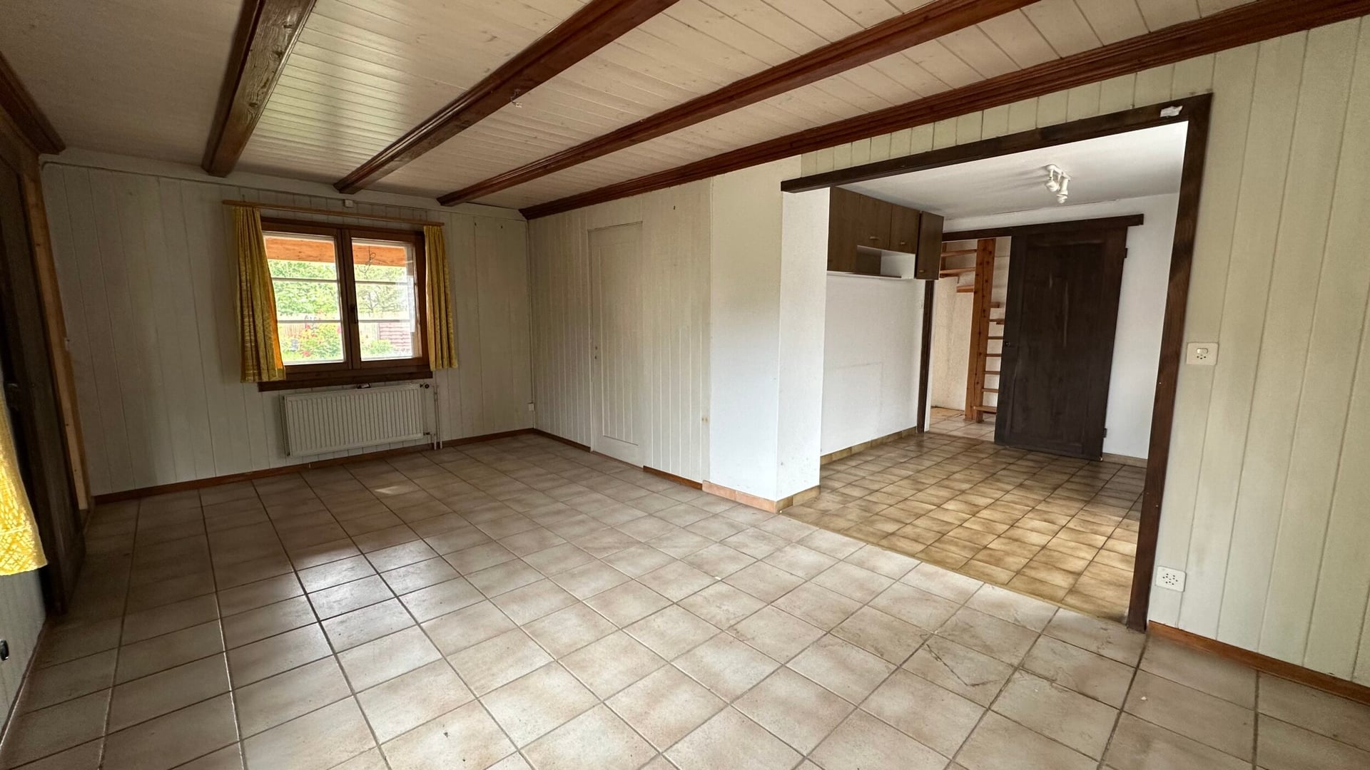 Maison à rénover de 5.5 pièces et studio à Delémont - photo 4