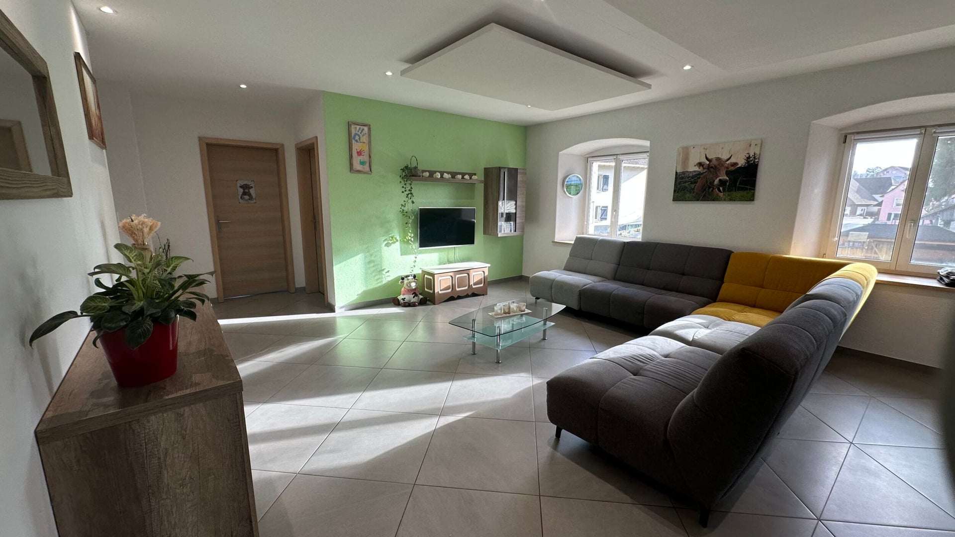 À vendre charmante ferme avec maison rénovée et terrain à Coeuve - photo 3