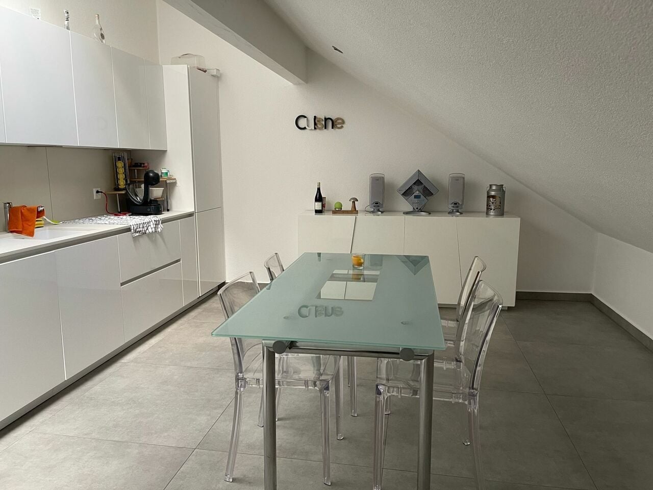 Appartement moderne de 3,5 pièces au centre du village de Courgenay - photo 5
