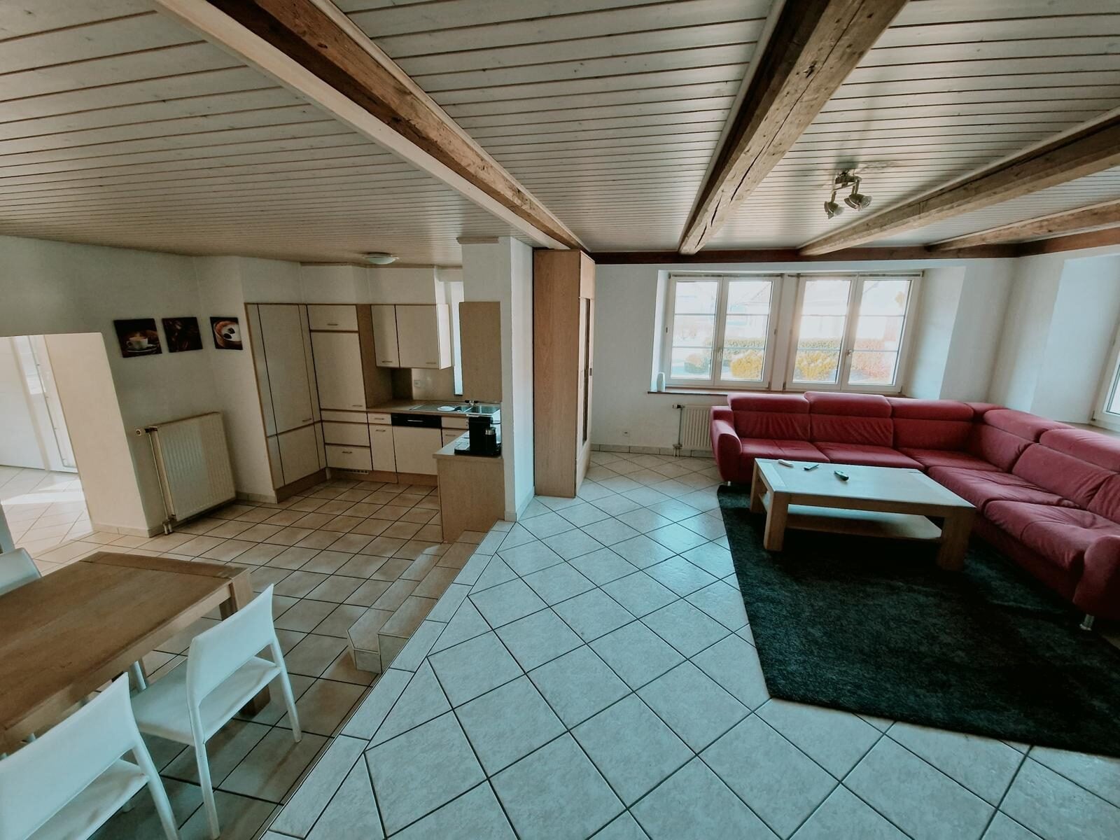 À Chevenez immeuble de rendement de 11 appartements à vendre - photo 2