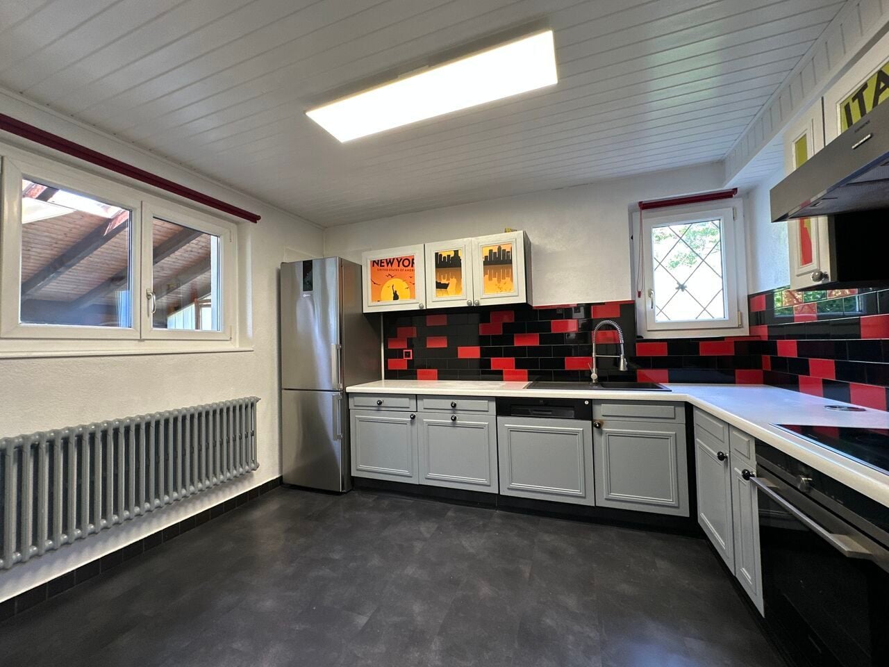 Maison familiale de 9 pièces à vendre à Fontenais - photo 2