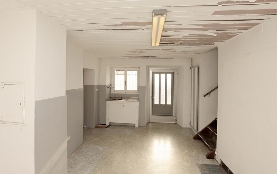 À vendre maison familiale de 5.5 pièces à restaurer à Fregiécourt - photo 5