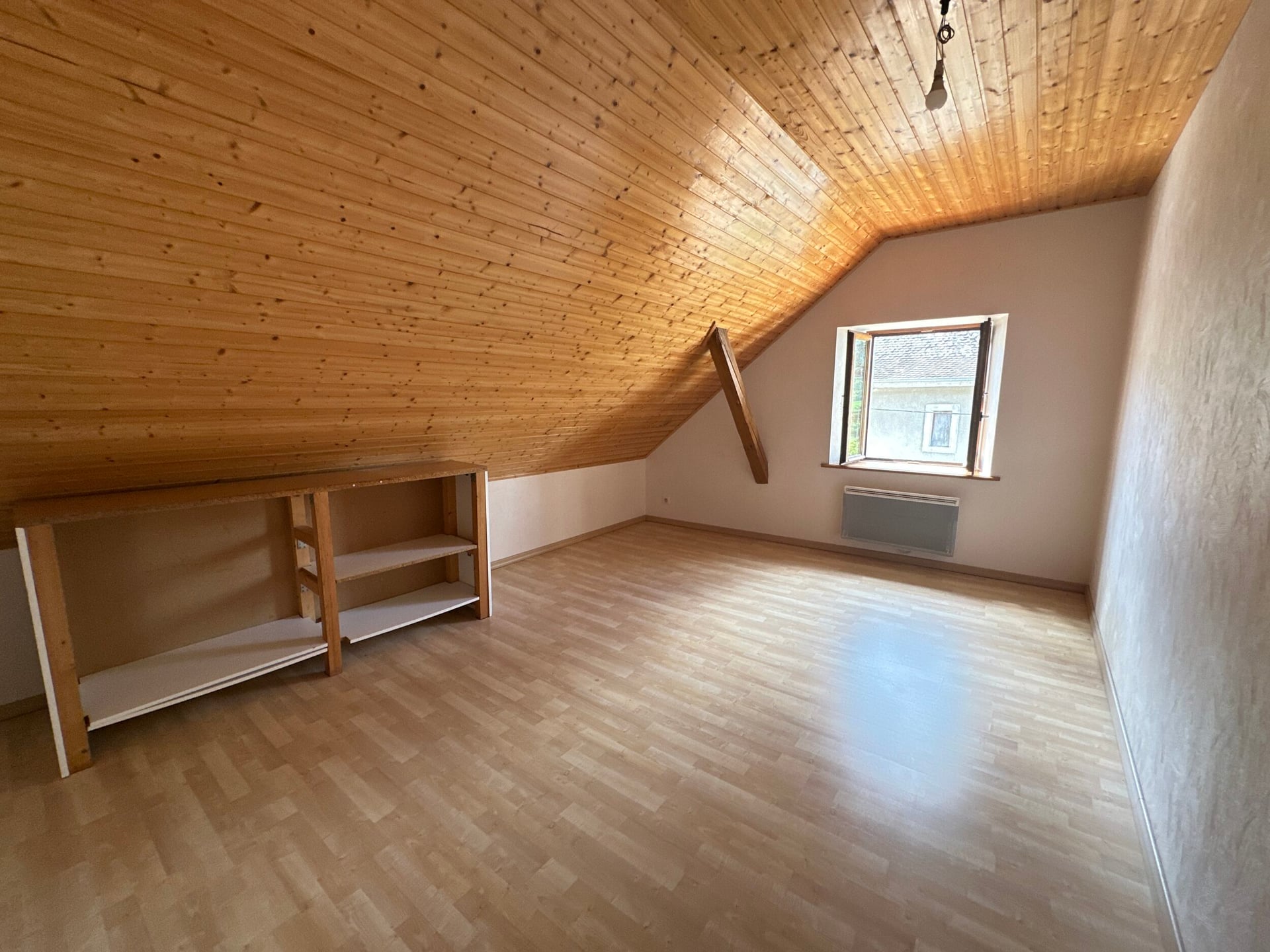 Maison de village de 4.5 pièces avec jardin à Vaufrey - photo 4