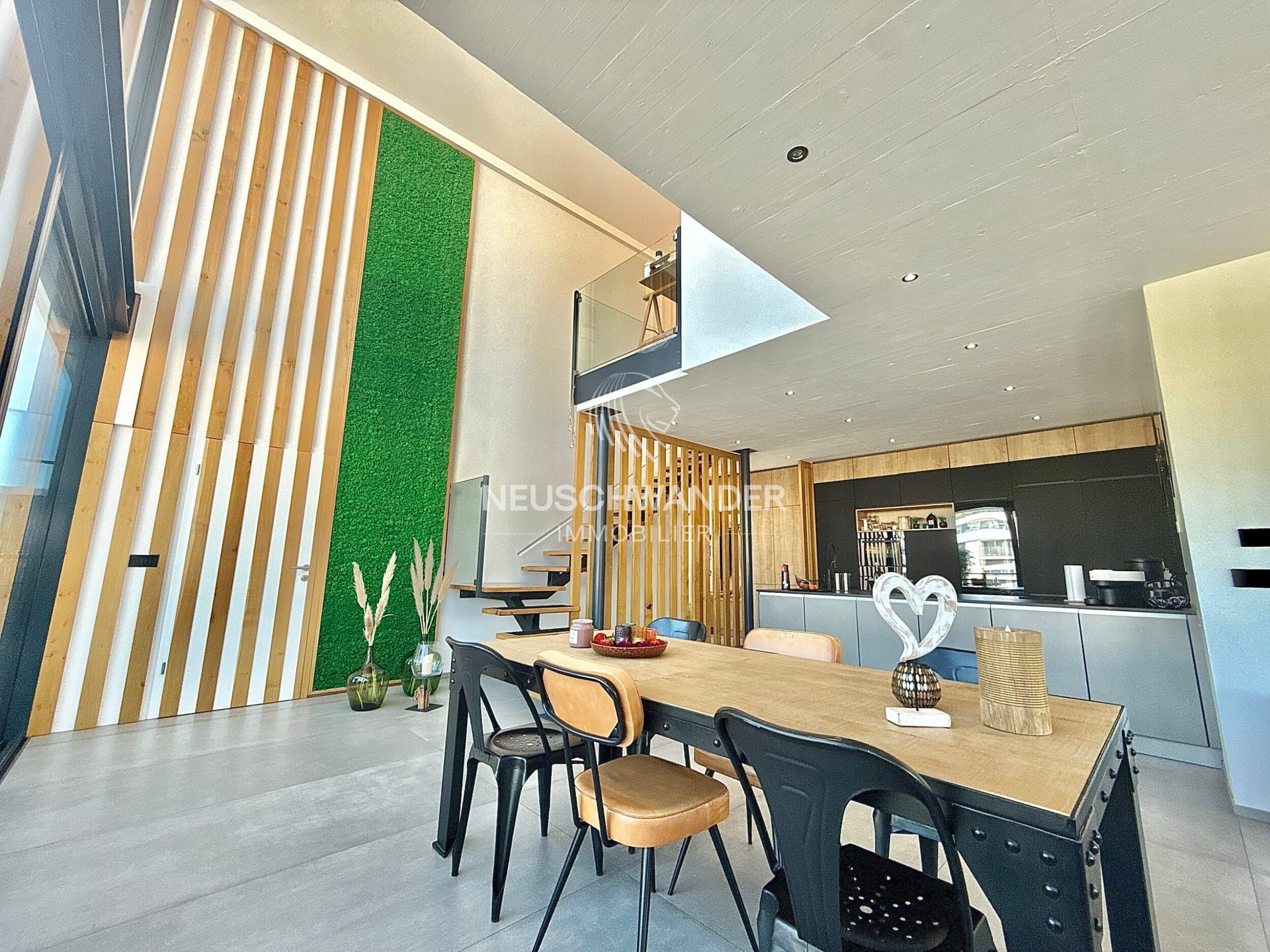 Splendide attique en duplex de 6.5 pièces à vendre à Delémont - photo 1