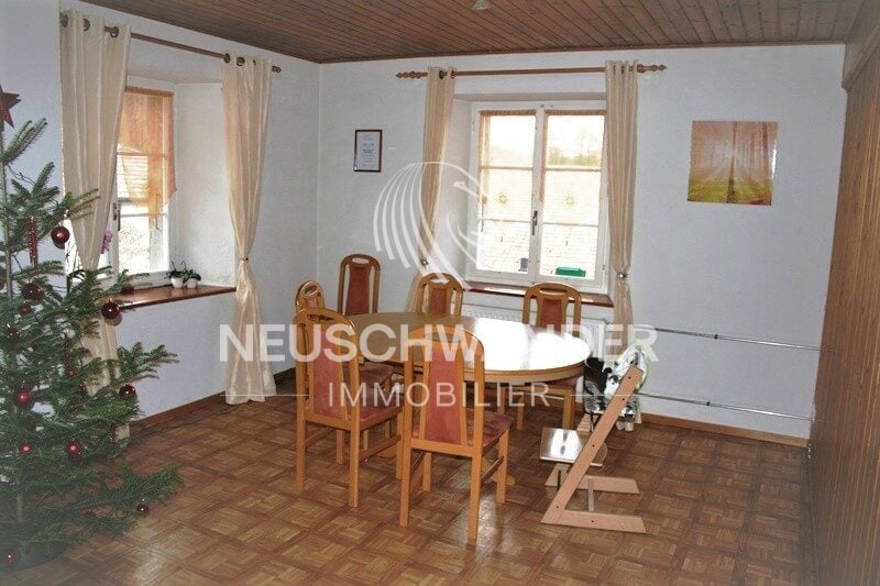 À Epauvillers maison villageoise de 8 pièces à vendre - photo 2