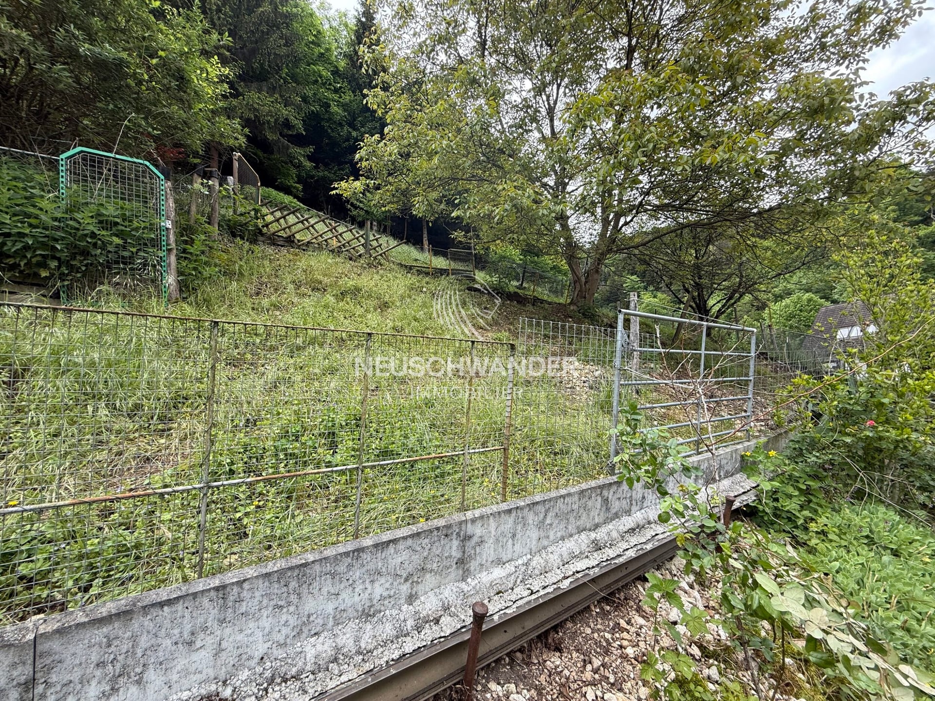 À vendre maison locative de 3 logements et 1 atelier à Soyhières - photo 2