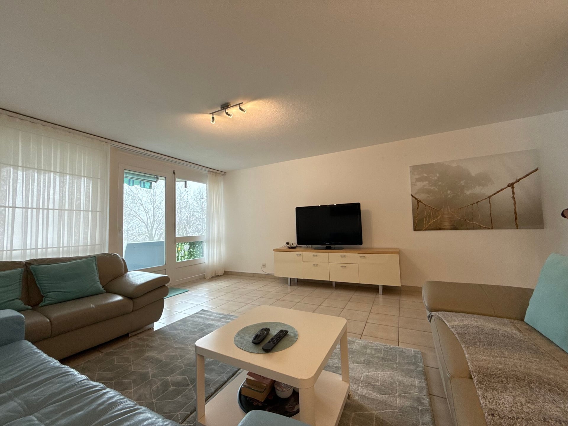 À vendre à Courroux appartement de 4.5 pièces au 1er étage - photo 2