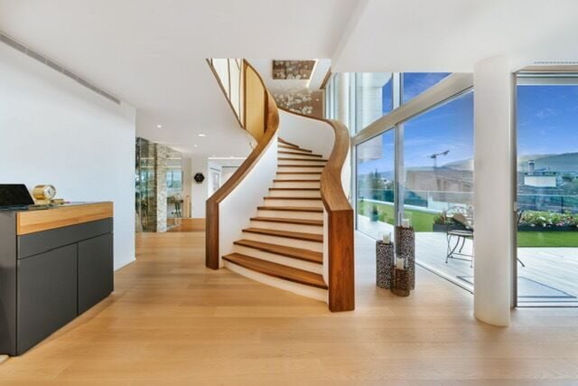 Superbe villa de luxe de 8 pièces à vendre à Courtételle - photo 5