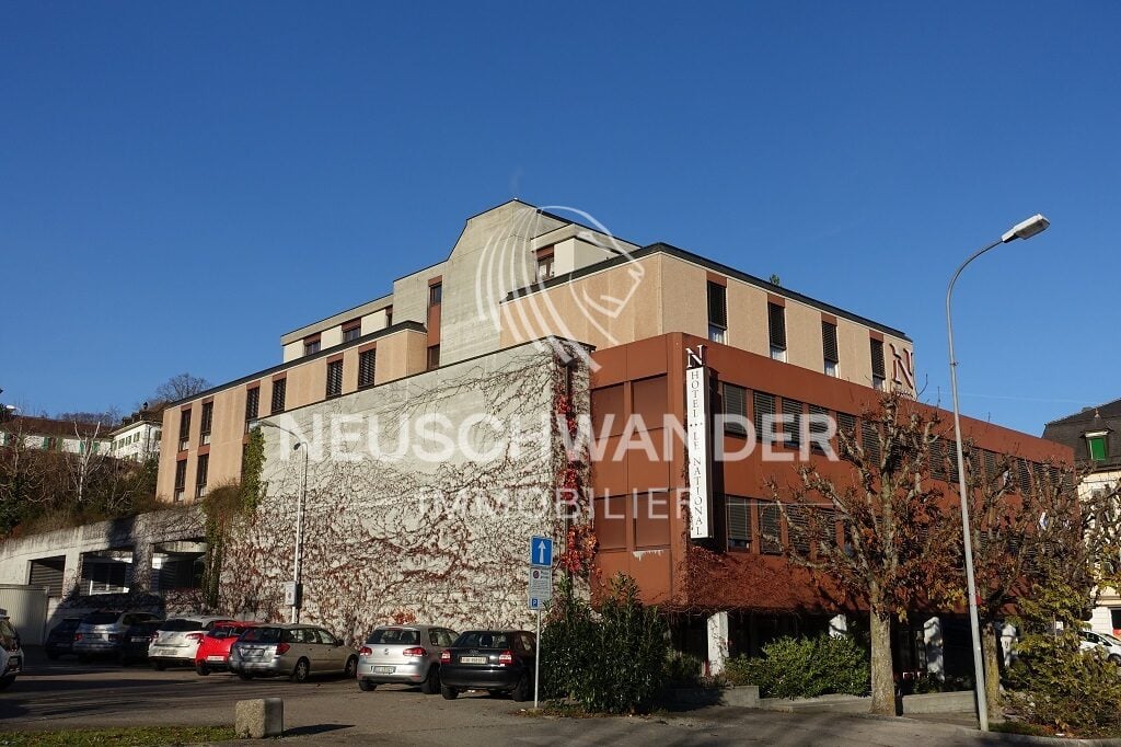 Situé dans le coeur de Delémont magnifique immeuble mixte - photo 3