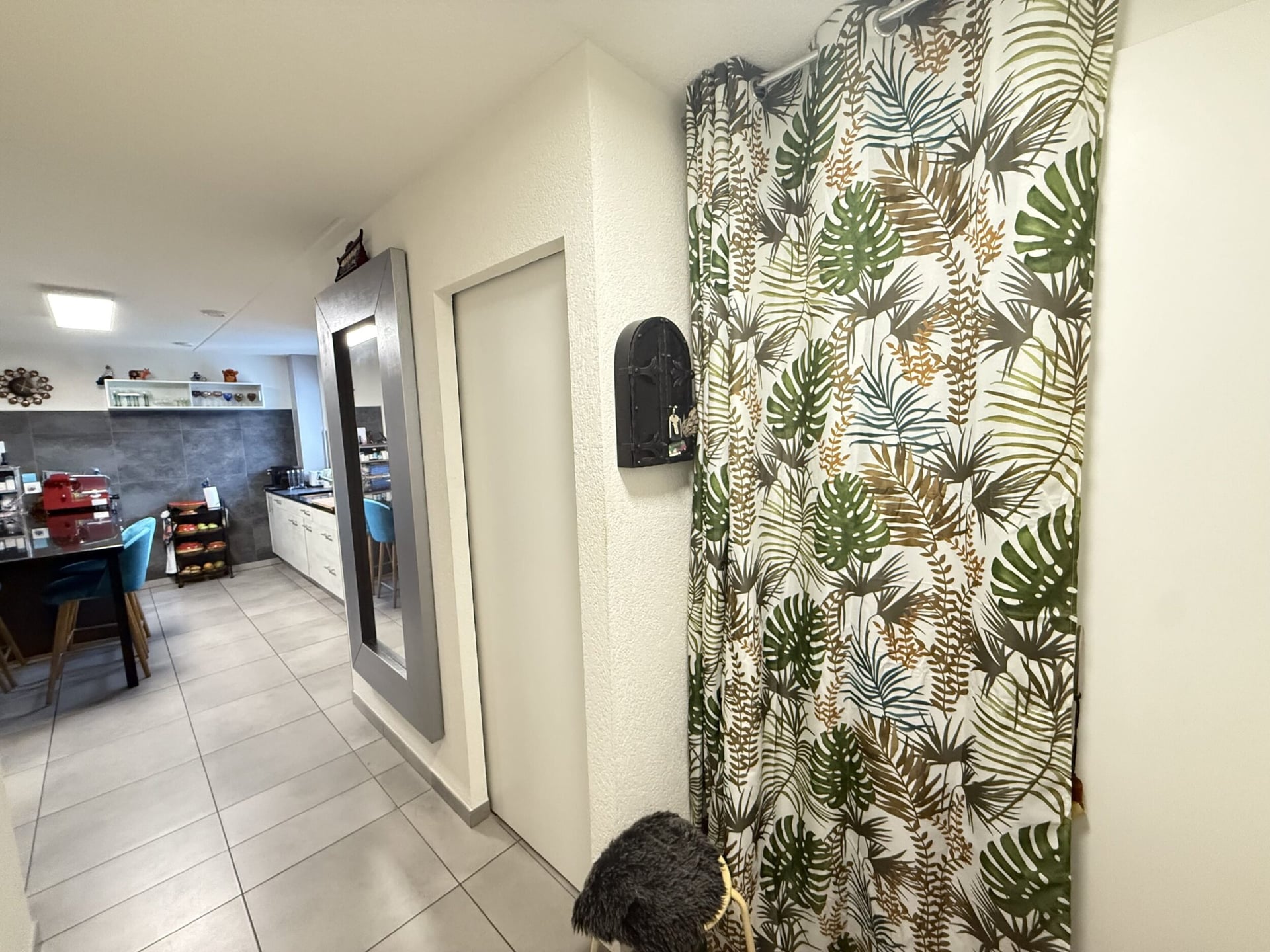 À vendre à Courrendlin appartement de 4.5 pièces au 2ème étage - photo 2