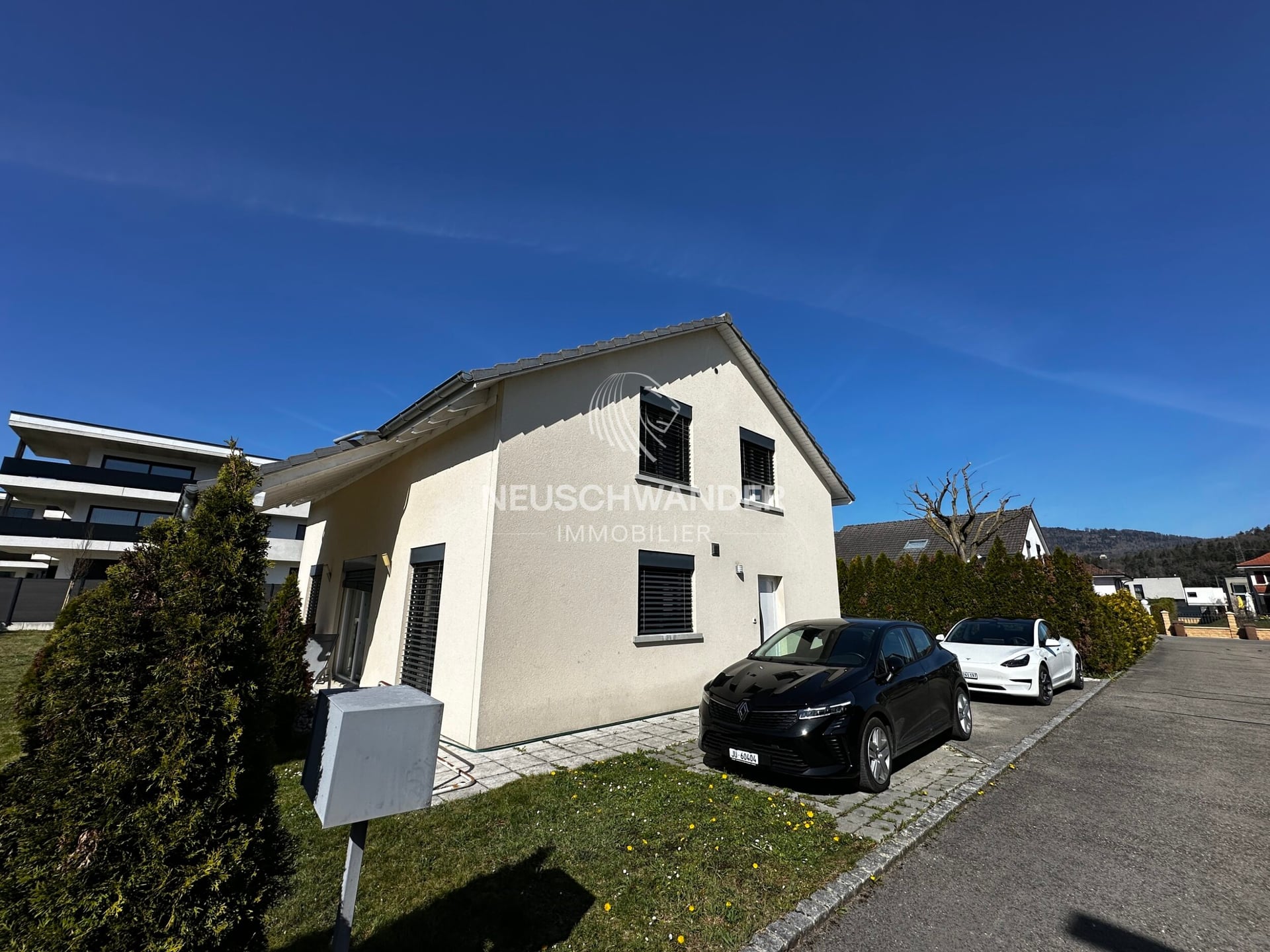 Maison familiale de 5.5 pièces à vendre à Bassecourt - photo 1