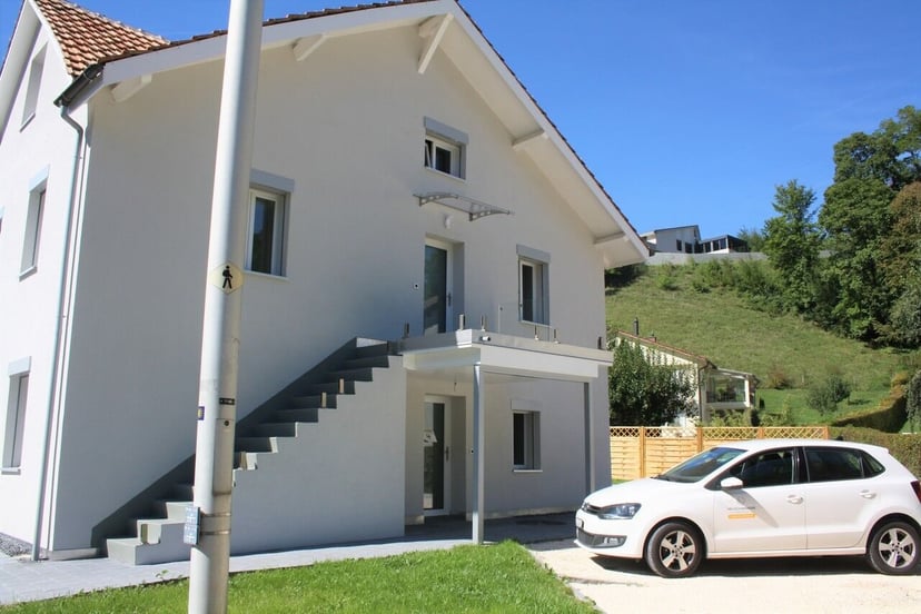 Immeuble de rendement avec 6 appartements à vendre à Moutier - photo 2