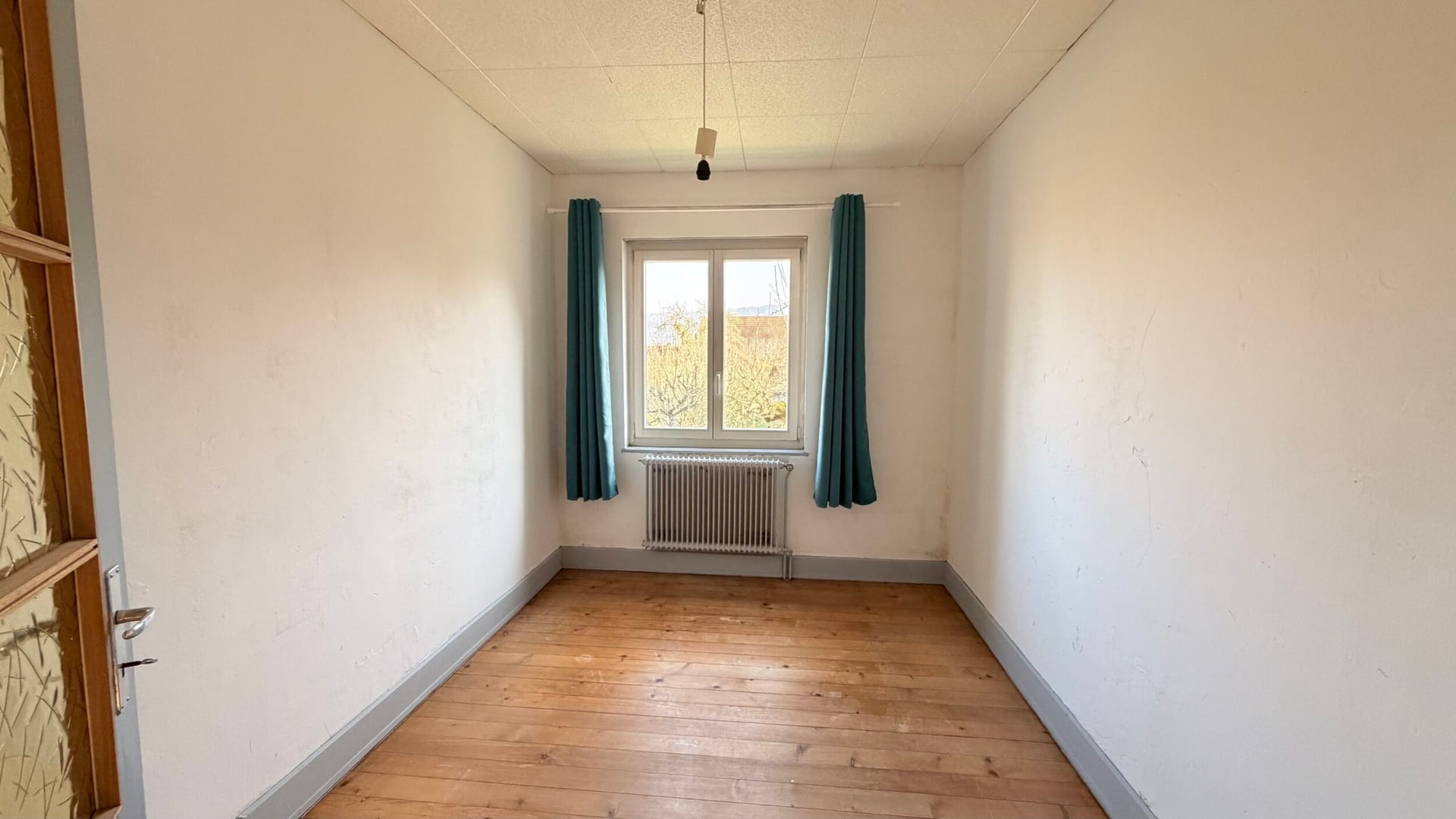À vendre maison de 5 pièces avec grand jardin arboré à Courtedoux - photo 5