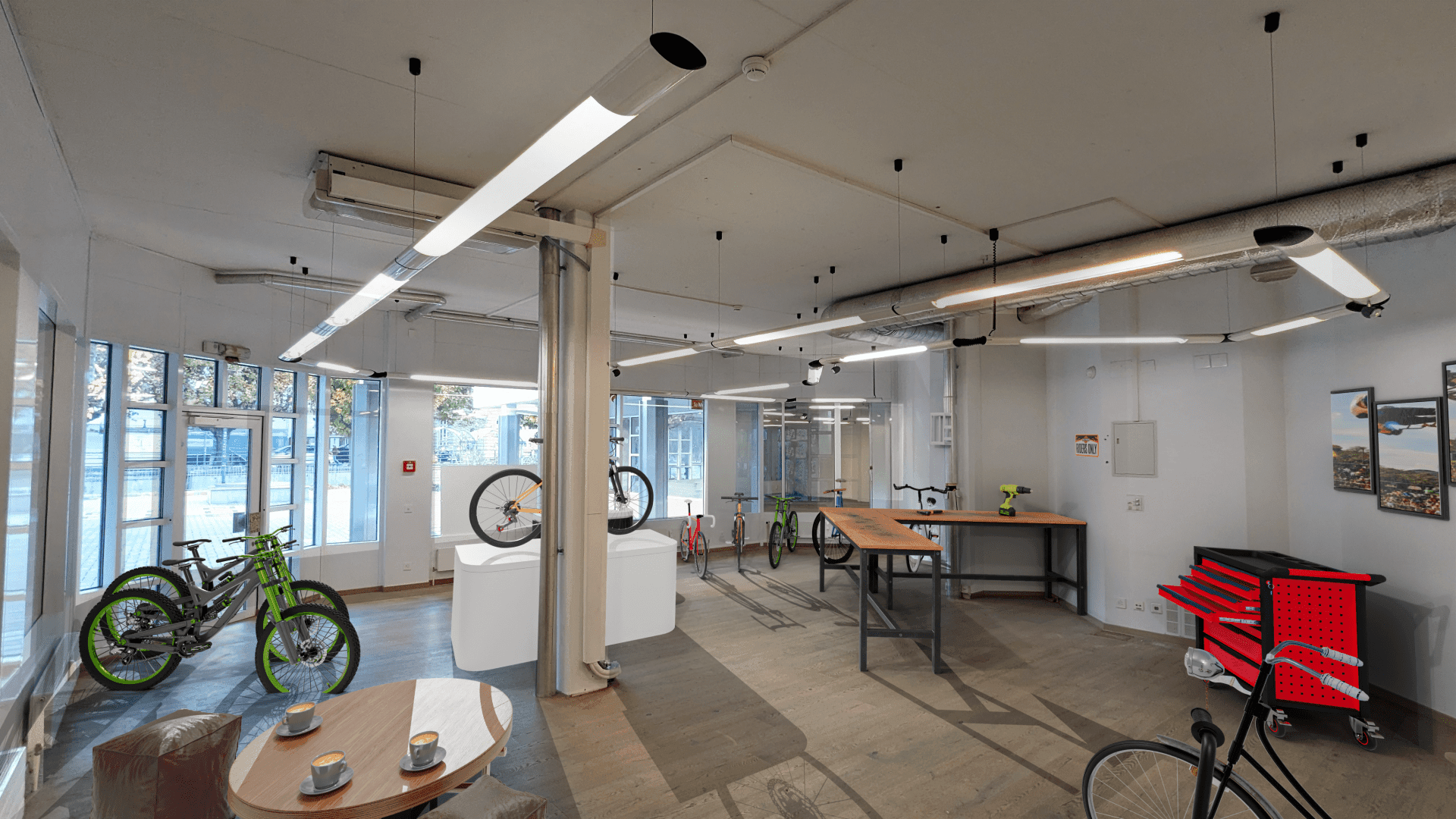 Local commercial de 82m² au rez-de-chaussée à Delémont (prix du loyer au m2) - photo 1